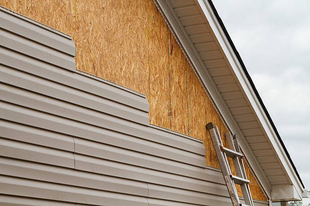 24/7 Emergency Vinyl Siding experts in Norwood, OH